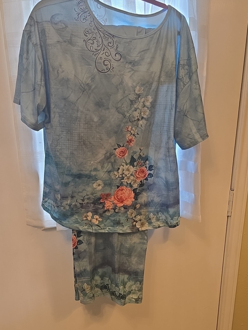 Blue Floral Women's Pantsuit - Short Sleeve Top & Pants